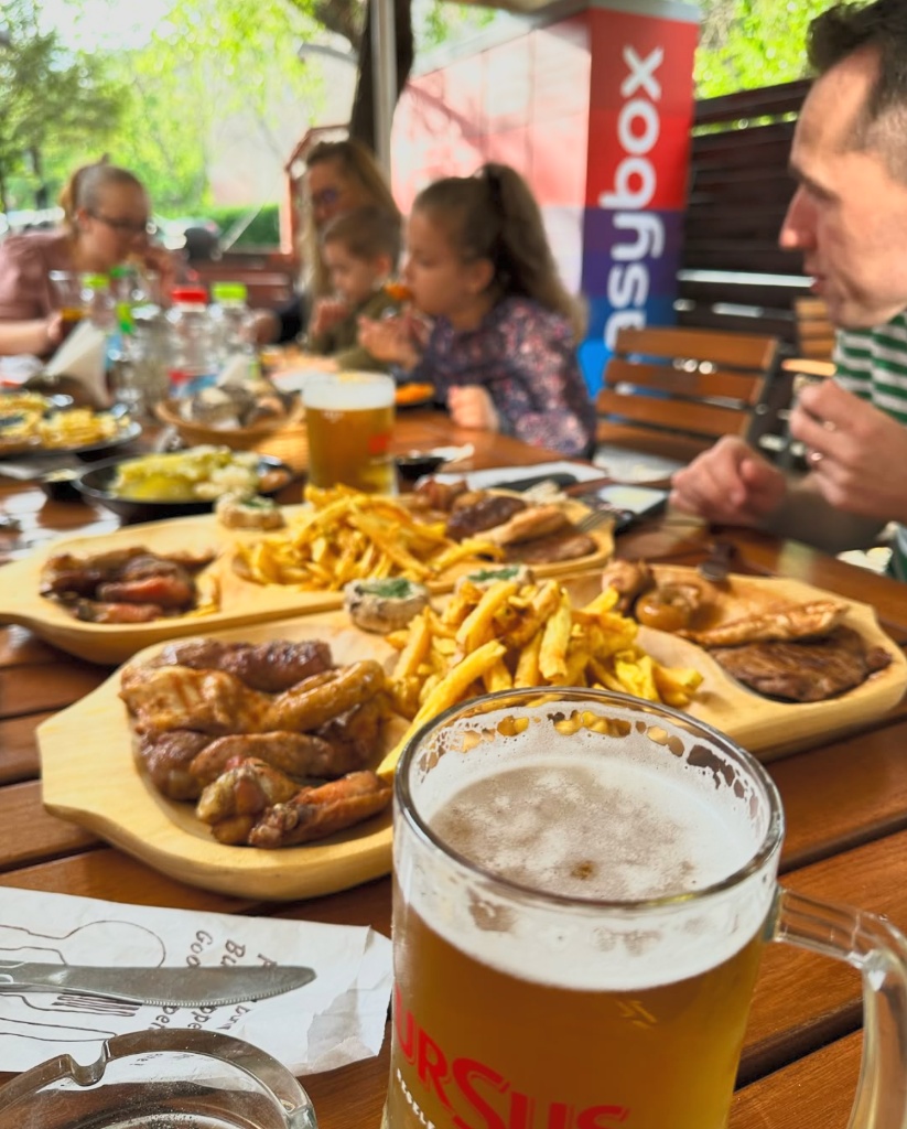 Restaurant Indecis Brancoveanu - mancare traditionala si atmosfera calda